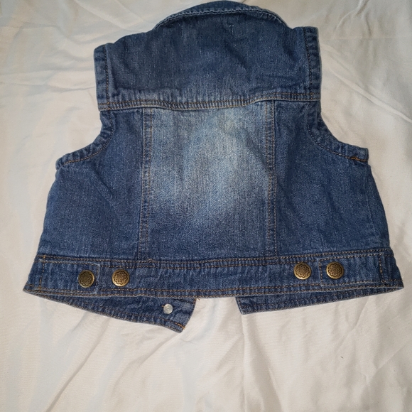 Artisans NY Sleeveless Demin vest size 2T - Picture 2 of 4